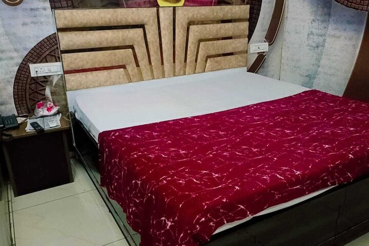 Room 17 of 23