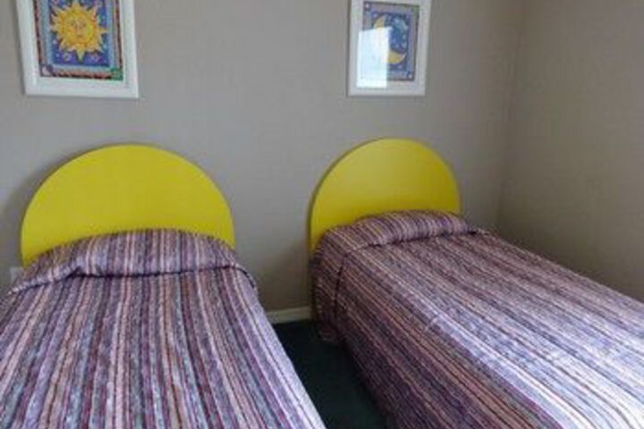 Room 17 of 46