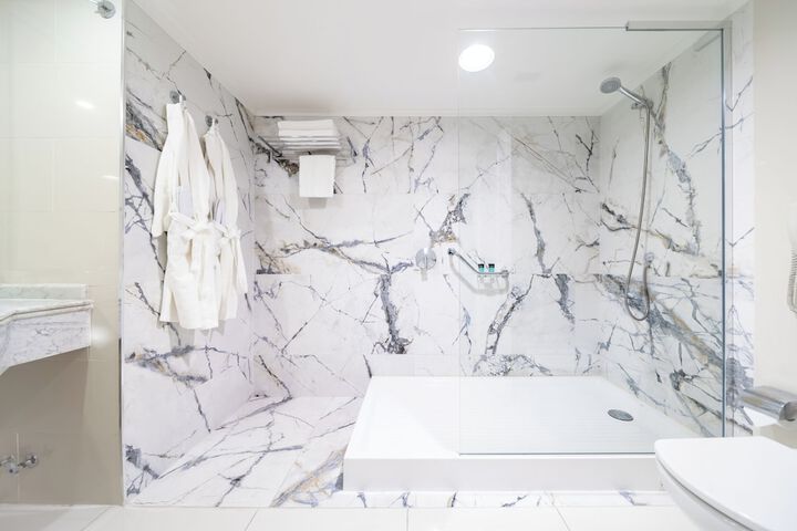 Clean Restrooms