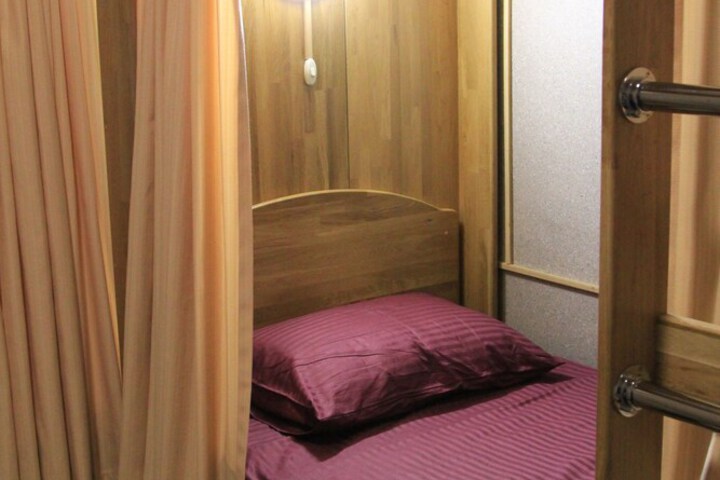 Room 65 of 68