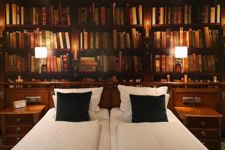 Room 3 of 29