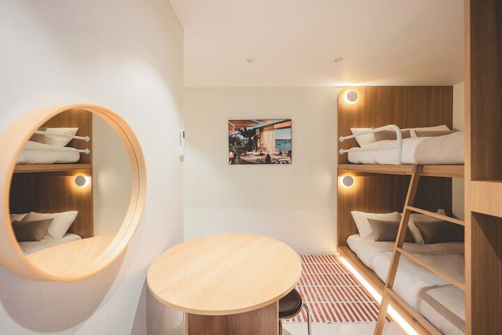 Room 28 of 117