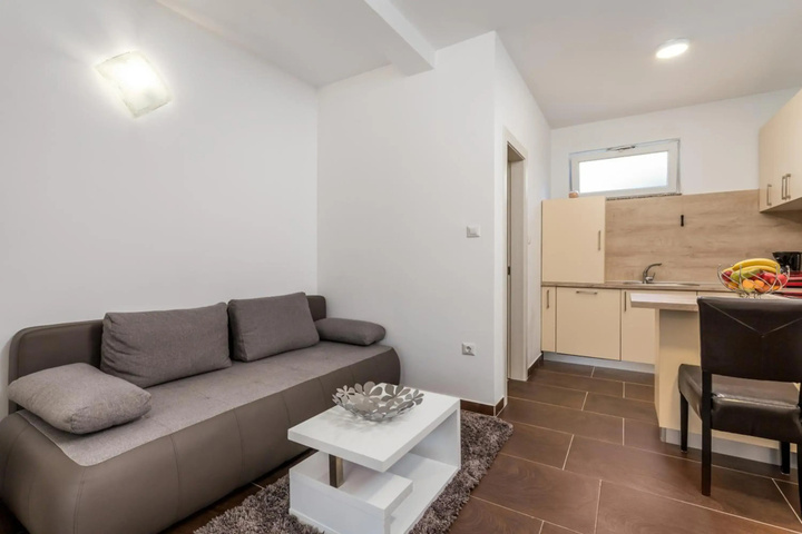 Room 2 of 13