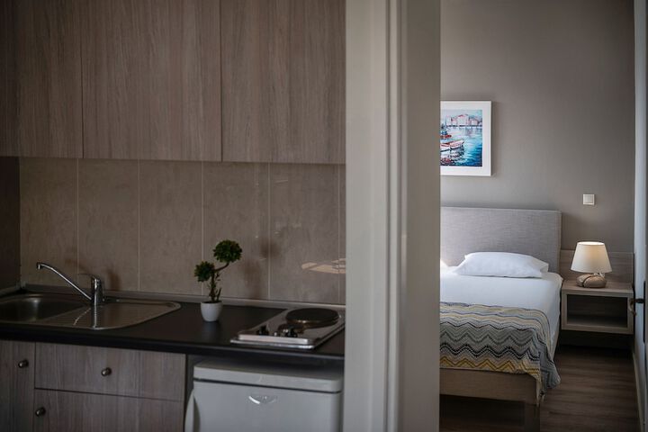 Private kitchenette