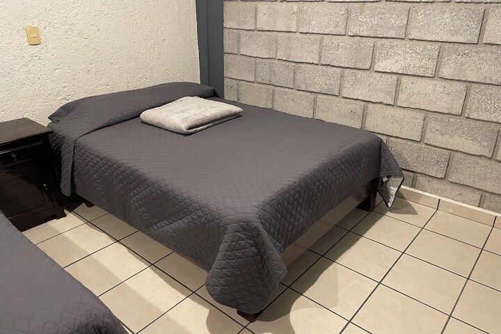 Room 6 of 46