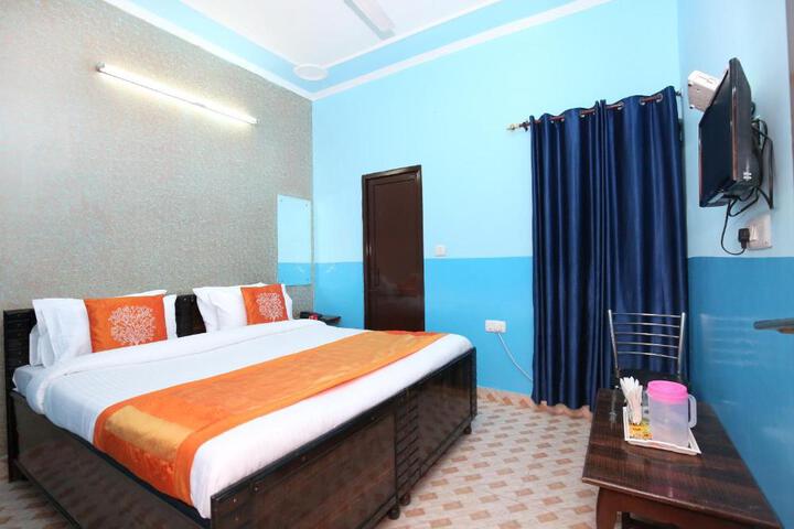 Hotel O Crystal 52