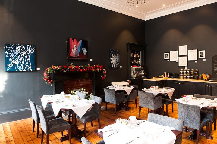 Dining 127 of 196