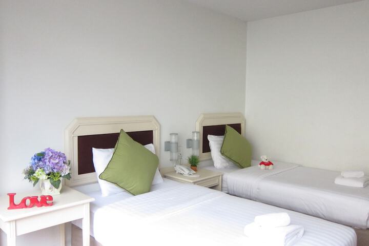 Room 18 of 73