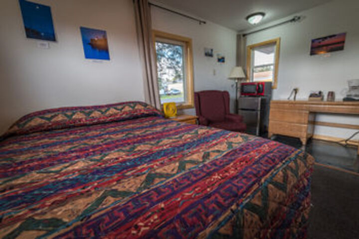 Room 28 of 48