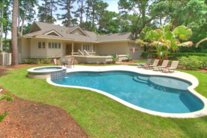 Pool 16 of 29