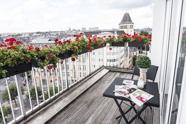 Hotel View 100 of 105