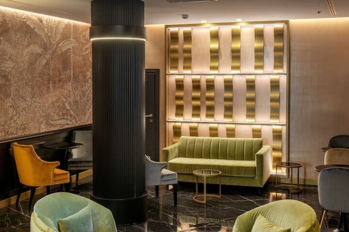 Hotel Lobby