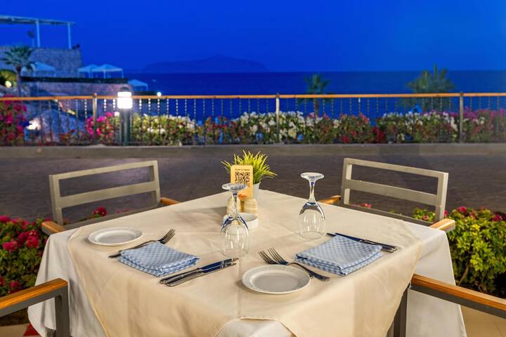 Dining 121 of 176