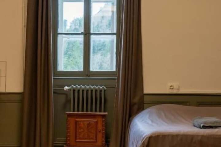Room 26 of 113
