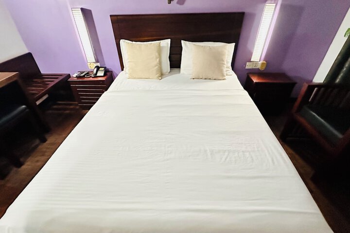 Room 30 of 62