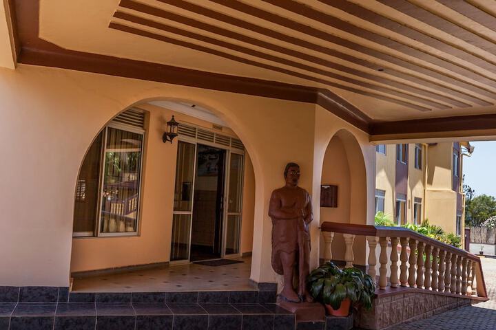 Hotel 43 of 46