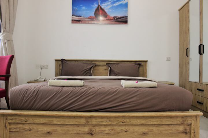 Room 10 of 46