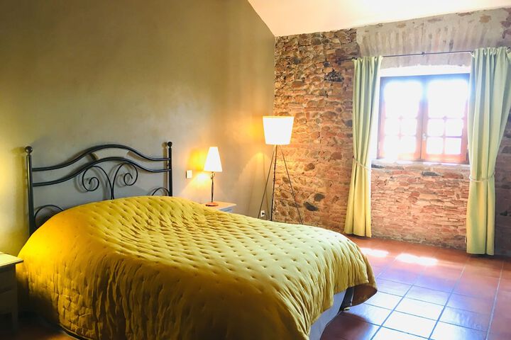 Room 17 of 53