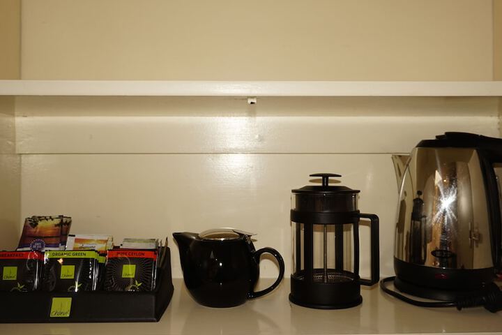 Room 12 of 85