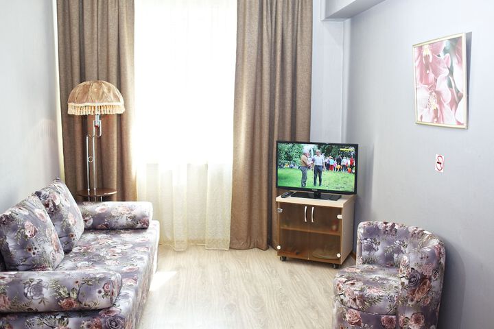 Room 27 of 44