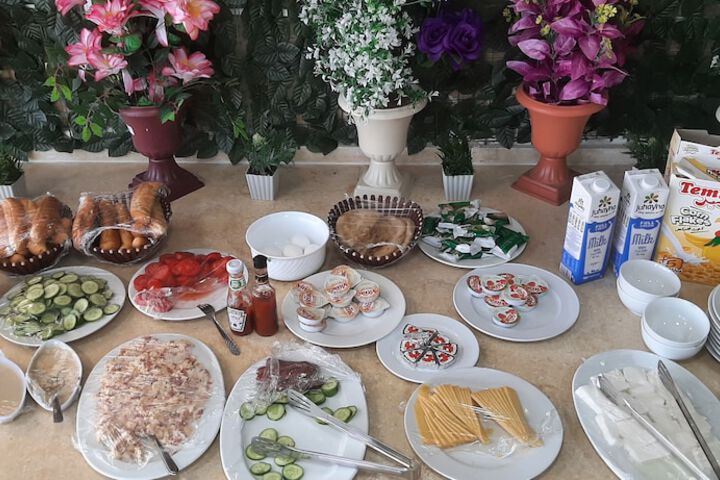 Dining 159 of 196