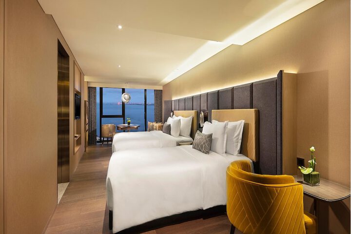 Room 3 of 56