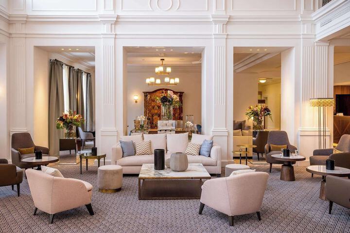Lobby Photos