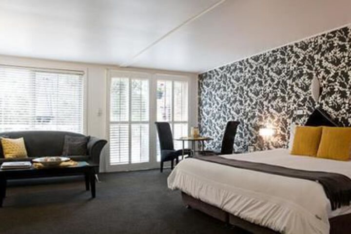 Room 14 of 35