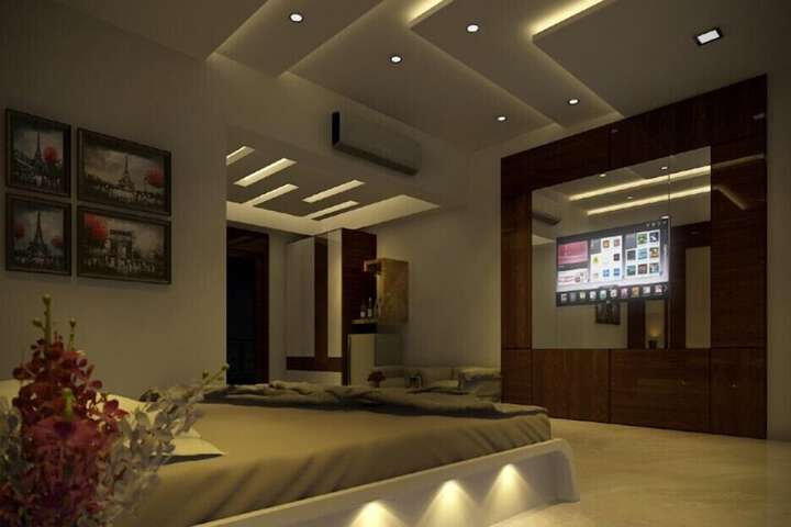 Room 5 of 10