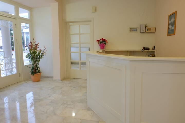 Hotel Interior 9 of 131