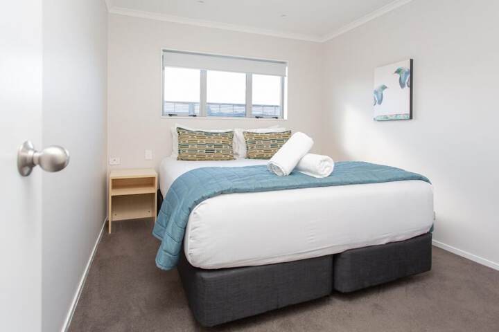 Room 25 of 123