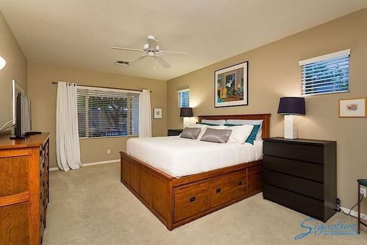 Room 15 of 33