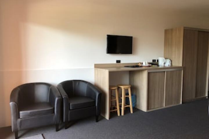 Room 19 of 132