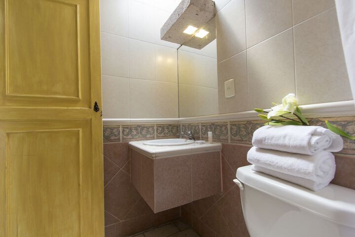 Clean Restrooms