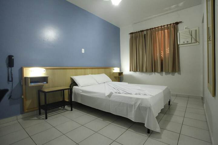 Room 4 of 21