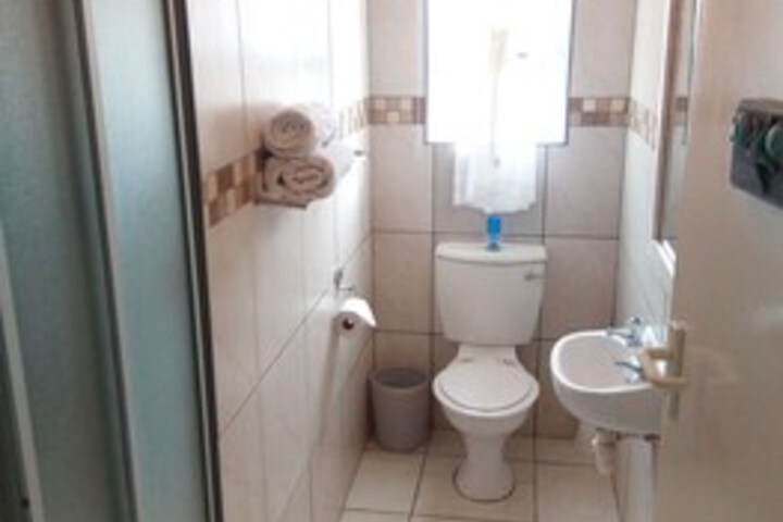 Room 4 of 19