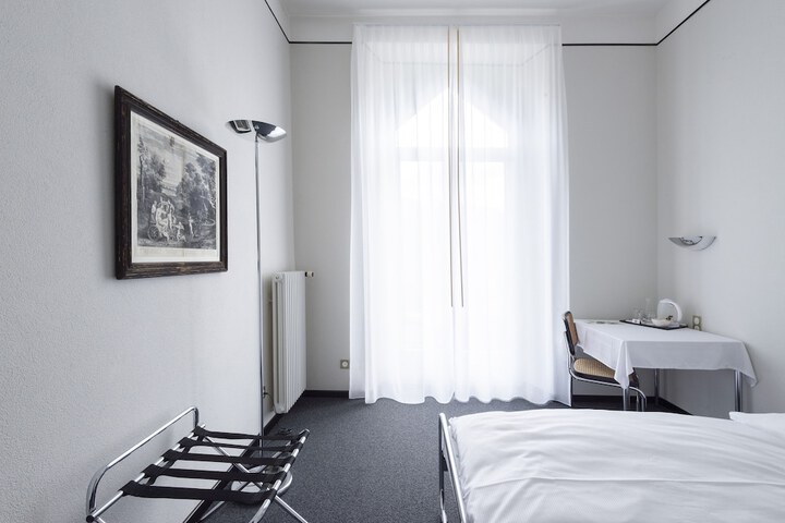 Room 18 of 70
