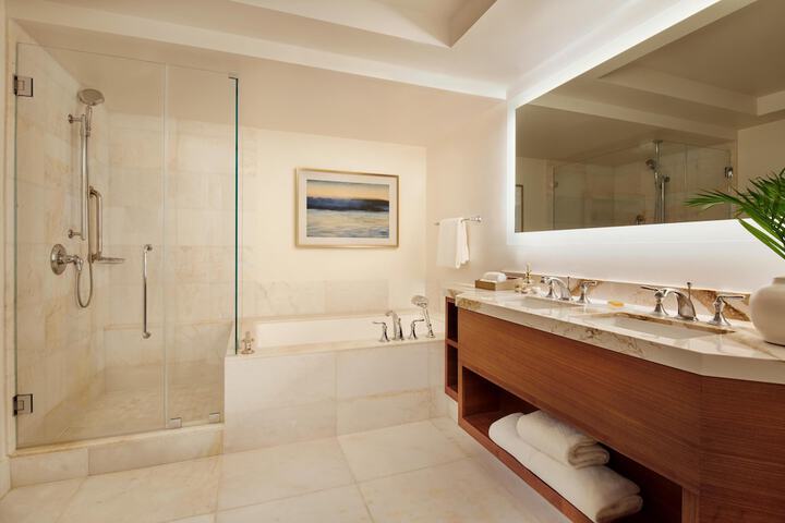 Bathroom shower