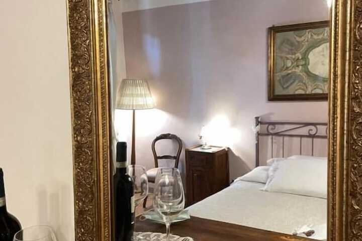 Room 10 of 53