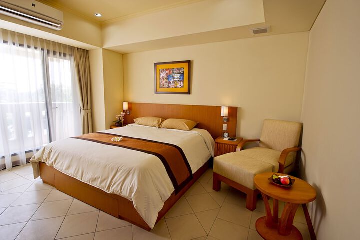 Image of Puri KIIC Golf View Hotel