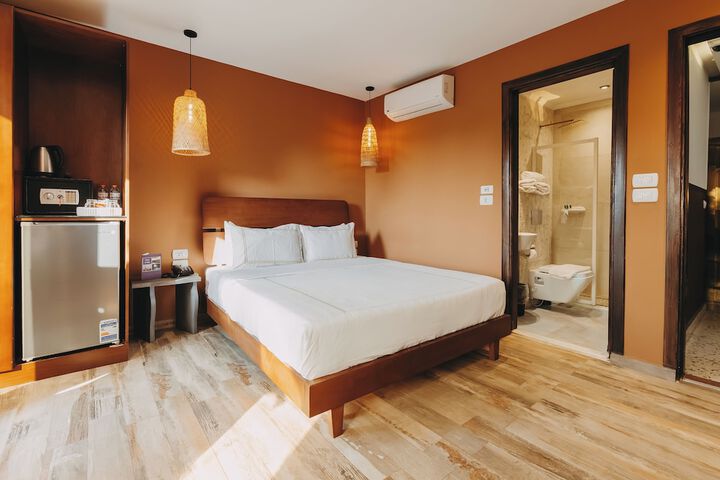 Room 82 of 130