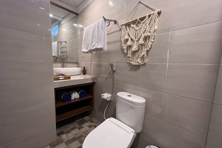 Room 40 of 69