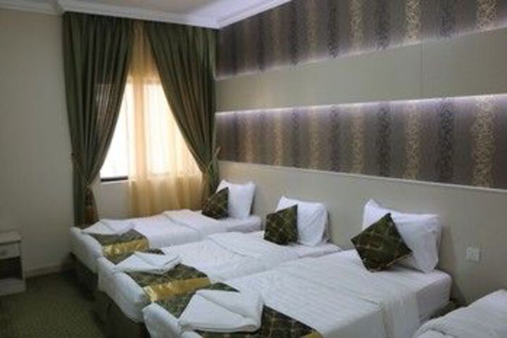 Room 27 of 57