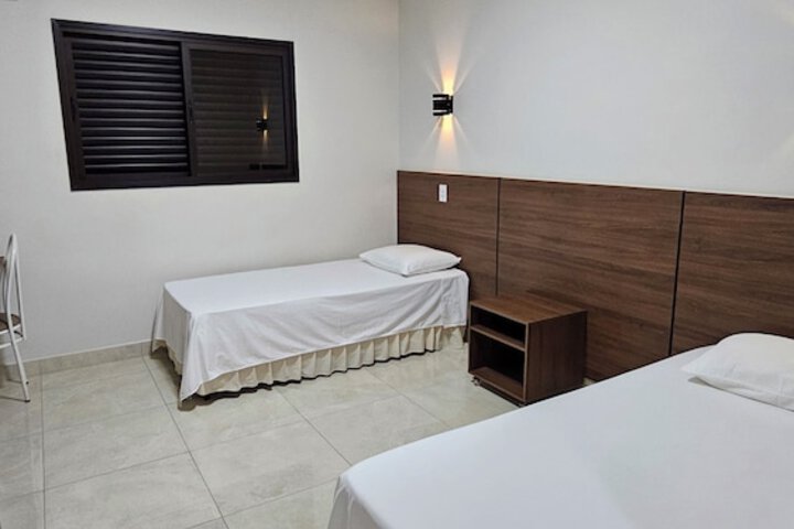 Room 46 of 89