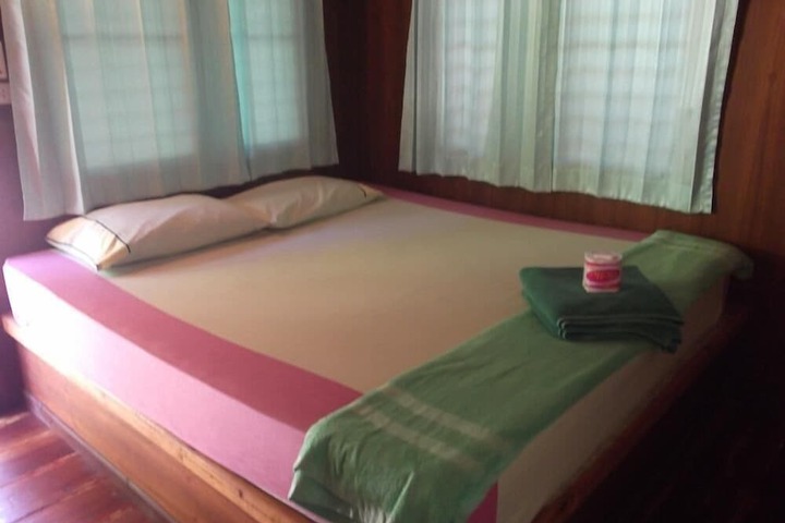 Room 12 of 31