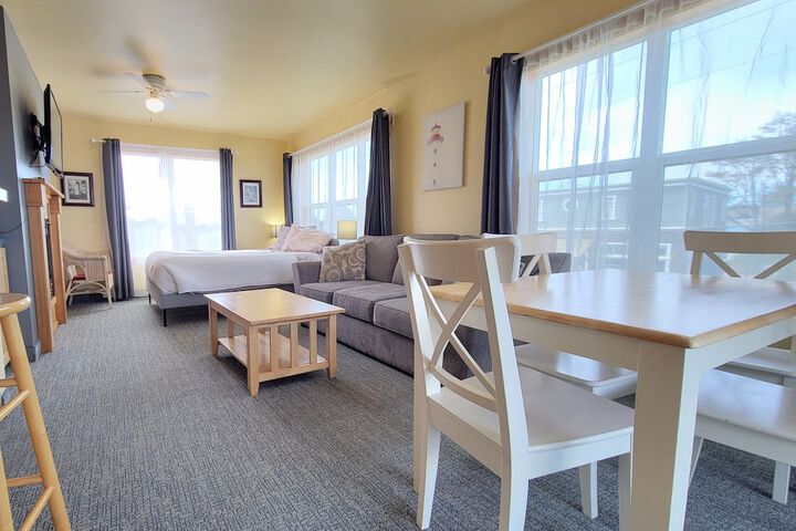 Room 16 of 29