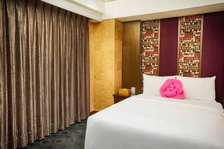 Room 20 of 38