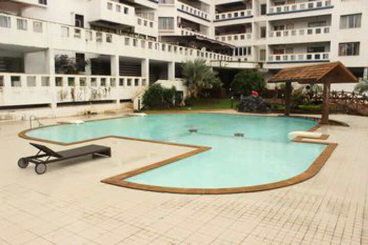 OYO Home 9284 2 BHK Miramar Beach