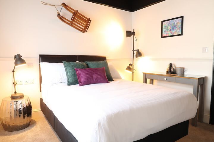 Room 16 of 41