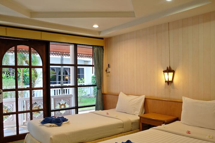 Room 21 of 191